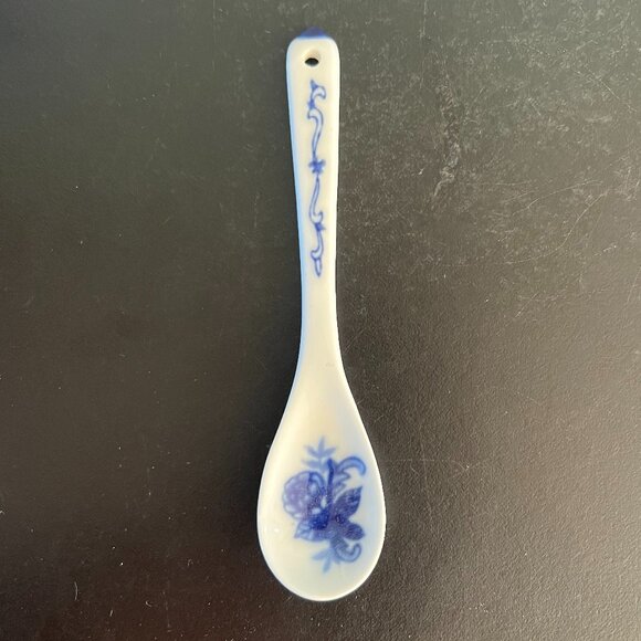 Vintage Flow Blue Transferware Floral Porcelain Cup Mug w/ Spoon ~ Cobalt Blue - Picture 12 of 14